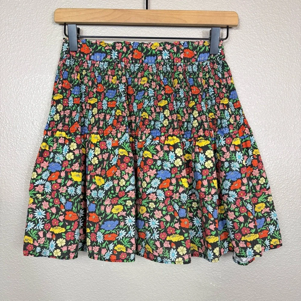 PERSEVERANCE London Floral smocked‎ Short Ruffled mini Skirt Size 6 B